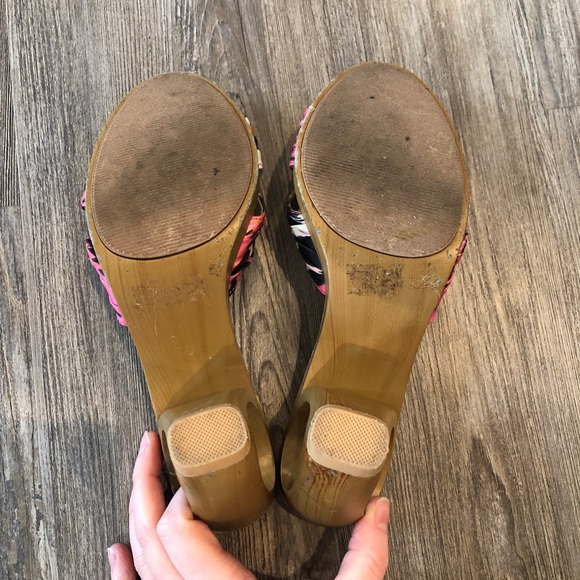 Qupid • Jasmine Open Toe Cut Out Heel Sandal - Picture 8 of 8